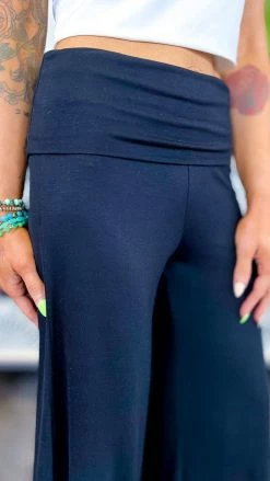 The ZigZag Stripe BOTTOMS Black Lace Trim Gaucho Pants