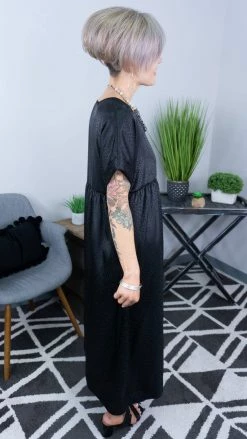 The ZigZag Stripe Black Leopard City Sleek Midi Dress