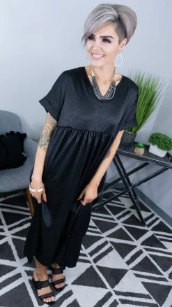 The ZigZag Stripe Black Leopard City Sleek Midi Dress