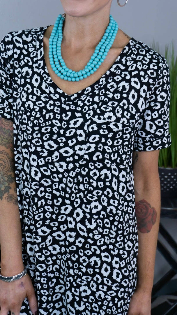 The ZigZag Stripe DRESSES Black Leopard T-Shirt Dress