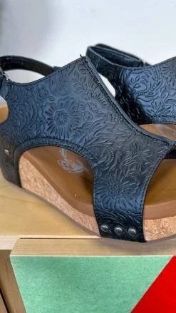 Very G Black Liberty Tooled Wedges
