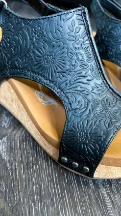 Very G Black Liberty Tooled Wedges