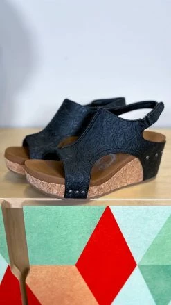 Very G Black Liberty Tooled Wedges