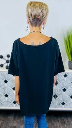 The ZigZag Stripe Black Longing To Lounge Top