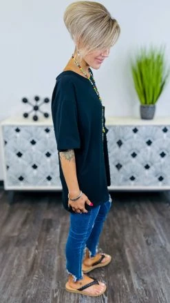 The ZigZag Stripe Black Longing To Lounge Top