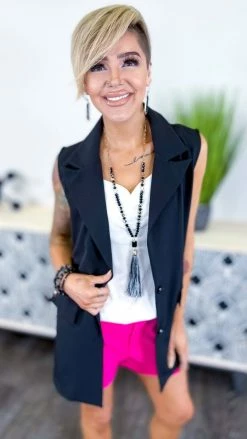 The ZigZag Stripe OUTERWEAR Black Martini Nights Vest