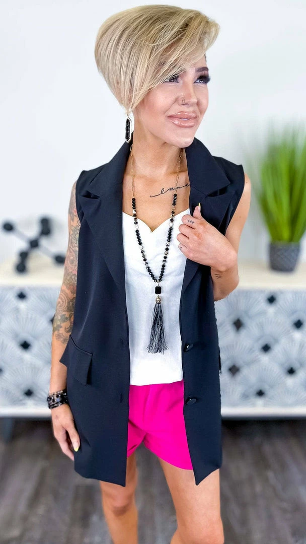 The ZigZag Stripe OUTERWEAR Black Martini Nights Vest
