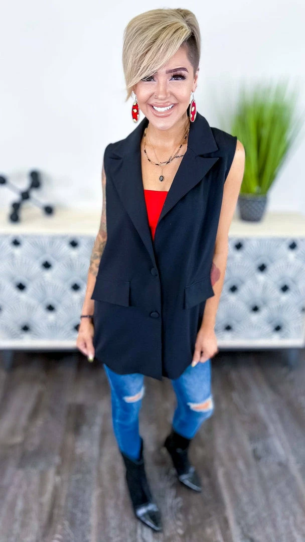 The ZigZag Stripe OUTERWEAR Black Martini Nights Vest