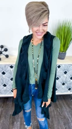 Your Fashion Wholesale Black Me Time Vest OUTERWEAR