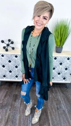 Your Fashion Wholesale Black Me Time Vest OUTERWEAR