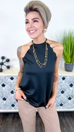 The ZigZag Stripe Black Modern Ideas Tank