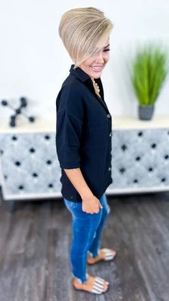 The ZigZag Stripe TOPS & TUNICS Black Needing Space Top