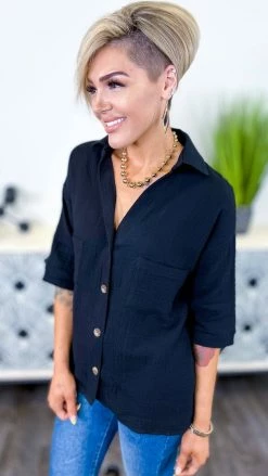 The ZigZag Stripe TOPS & TUNICS Black Needing Space Top