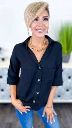 The ZigZag Stripe TOPS & TUNICS Black Needing Space Top