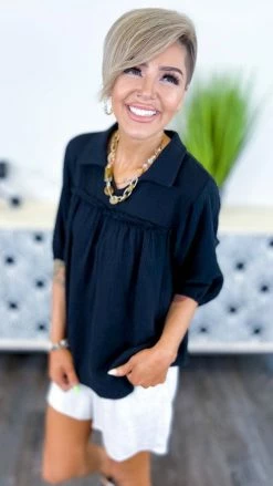 The ZigZag Stripe Black Noteworthy Style Top TOPS & TUNICS