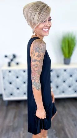 The ZigZag Stripe Black Ocean Air Dress DRESSES