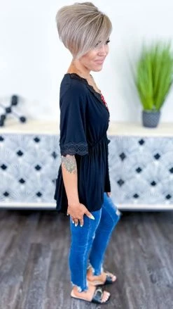 The ZigZag Stripe Black Pour Me Another Top TOPS & TUNICS