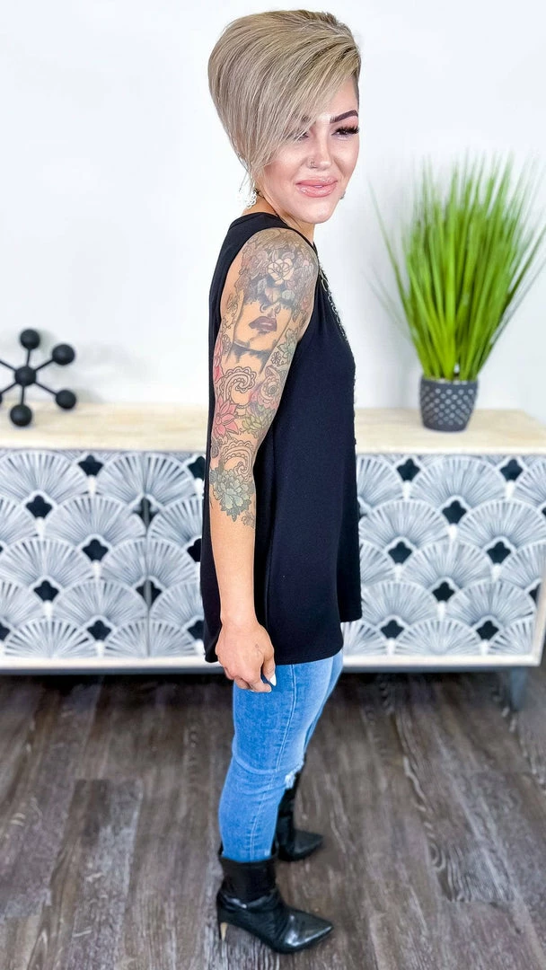 The ZigZag Stripe Black Ribbed Right On Time Tank