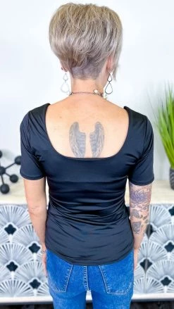 The ZigZag Stripe Bramis Black Short Sleeve Brami