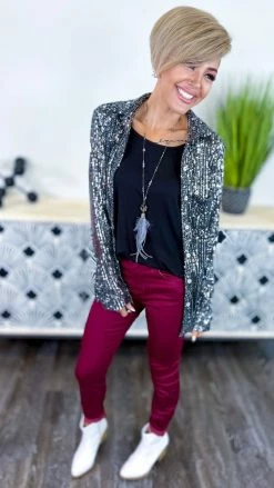 The ZigZag Stripe Black Silver Expect The Best Top TOPS & TUNICS