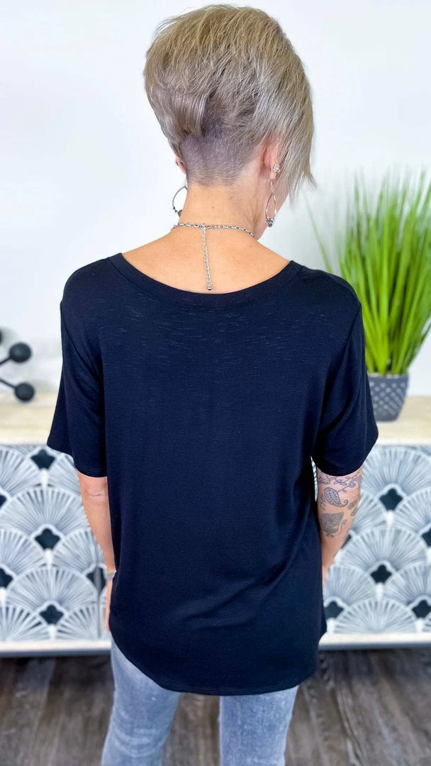 The ZigZag Stripe TOPS & TUNICS Black Slub Boyfriend Tee