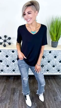 The ZigZag Stripe TOPS & TUNICS Black Slub Boyfriend Tee