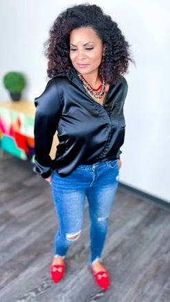 The ZigZag Stripe TOPS & TUNICS Black Smile For The Camera Top