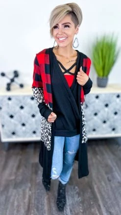 The ZigZag Stripe Black Something Extra Reversible Tank TOPS & TUNICS