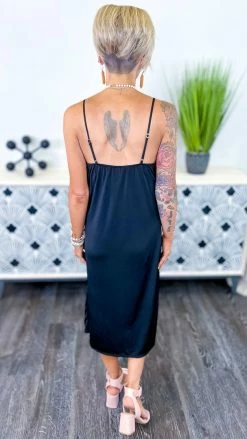 The ZigZag Stripe Black Sought After Dress [NO RETURNS]