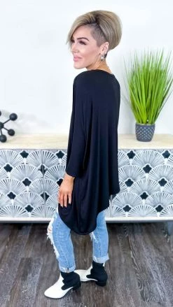 The ZigZag Stripe Black Stay Original Top TOPS & TUNICS