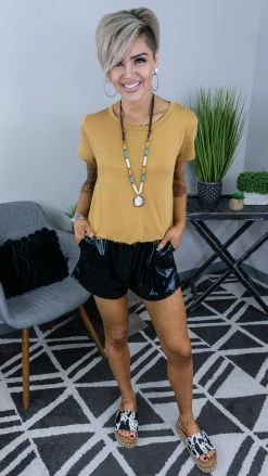 The ZigZag Stripe Black Style Diva Shorts