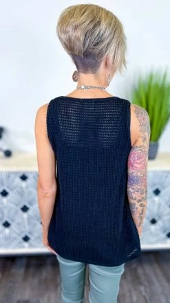 The ZigZag Stripe Black Style Leader Tank TOPS & TUNICS