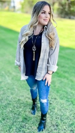 The ZigZag Stripe Black Style Leader Tank TOPS & TUNICS