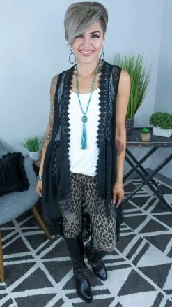 Origami OUTERWEAR Black Sway With You Vest