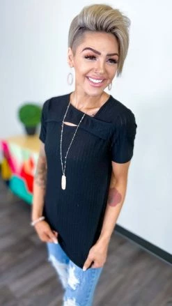 The ZigZag Stripe Black Sweet Glance Top TOPS & TUNICS