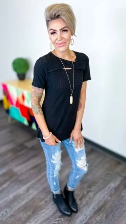 The ZigZag Stripe Black Sweet Glance Top TOPS & TUNICS