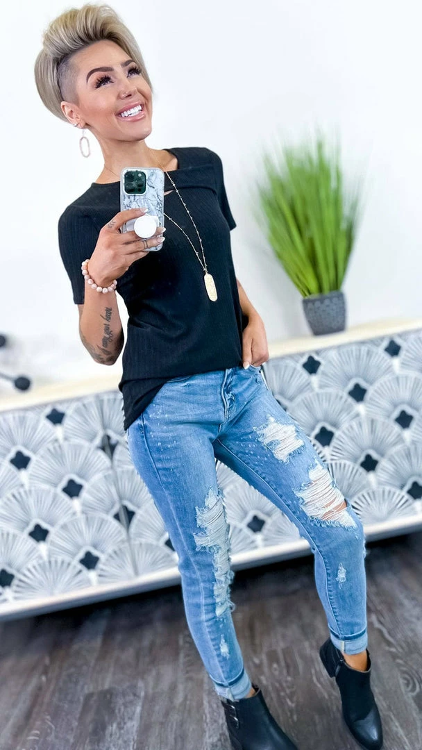 The ZigZag Stripe Black Sweet Glance Top TOPS & TUNICS