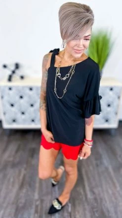 The ZigZag Stripe Black Sweetest Impression Top [NO RETURNS] TOPS & TUNICS