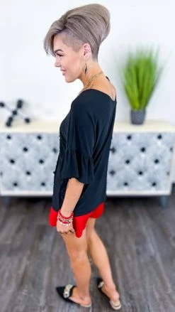 The ZigZag Stripe Black Sweetest Impression Top [NO RETURNS] TOPS & TUNICS