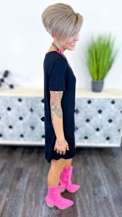 The ZigZag Stripe Black T-Shirt Dress