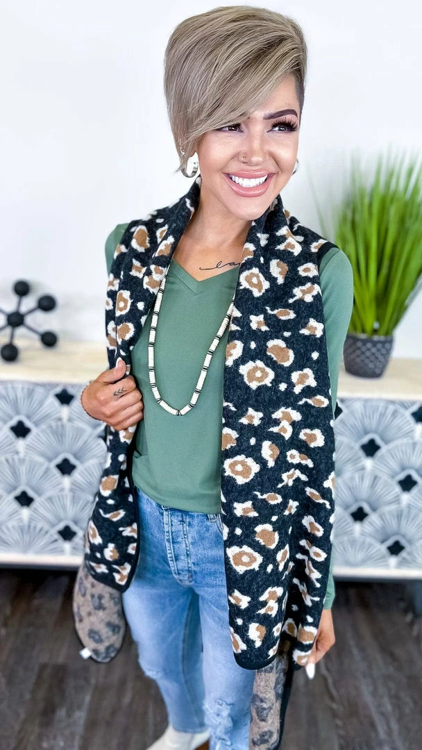 Your Fashion Wholesale Black Totally Convinced Vest OUTERWEAR