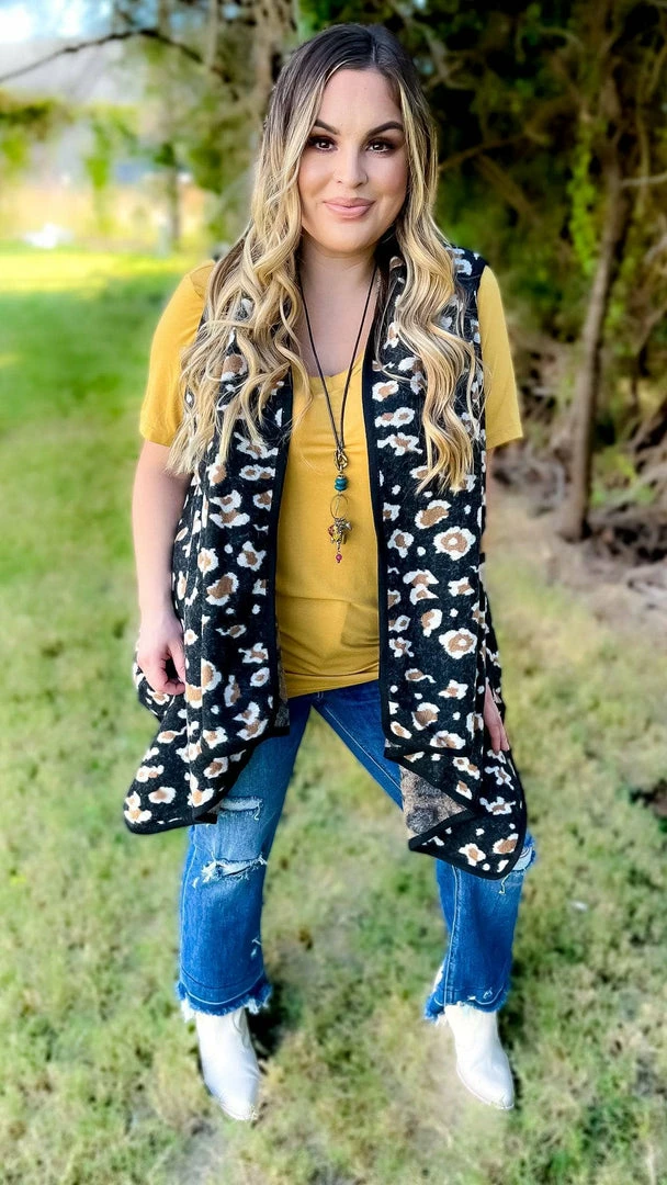 Your Fashion Wholesale Black Totally Convinced Vest OUTERWEAR