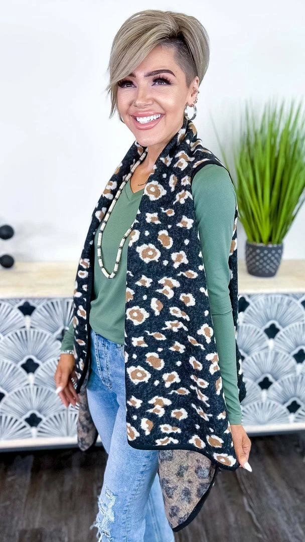 Your Fashion Wholesale Black Totally Convinced Vest OUTERWEAR