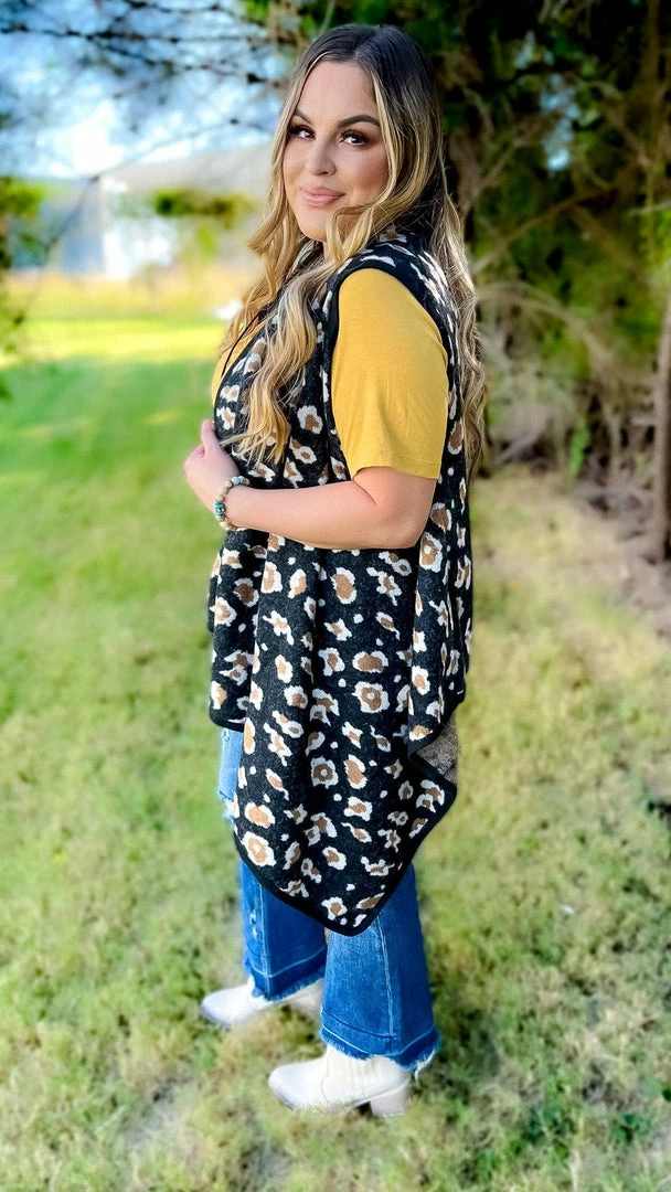 Your Fashion Wholesale Black Totally Convinced Vest OUTERWEAR