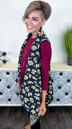 Your Fashion Wholesale Black Totally Convinced Vest OUTERWEAR