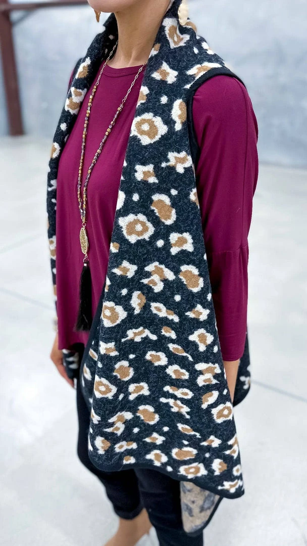 Your Fashion Wholesale Black Totally Convinced Vest OUTERWEAR