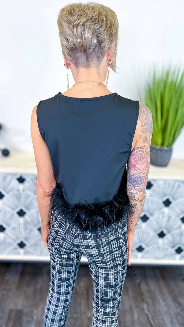 The ZigZag Stripe Black Uptown Views Top