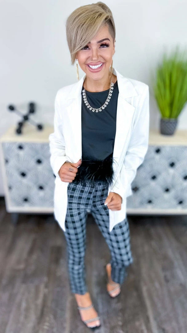 The ZigZag Stripe Black Uptown Views Top