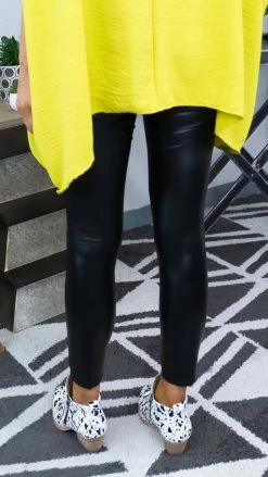 The ZigZag Stripe BOTTOMS Black Vegas Weekend Leggings [NO RETURNS]