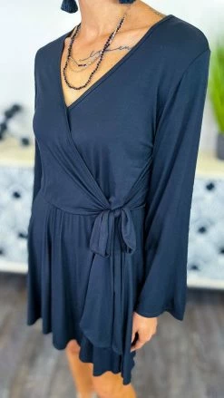 The ZigZag Stripe Black Winning Awards Dress DRESSES